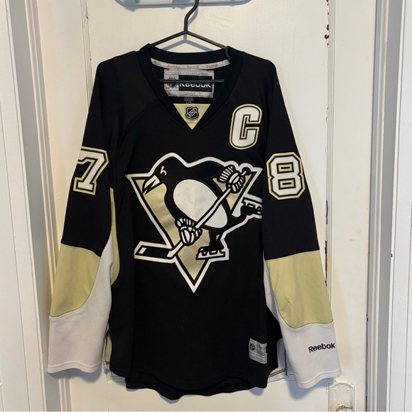 NHL Other - Reebok Sidney Crosby Pittsburgh Penguins NHL Hockey Jersey Size Large LG Black